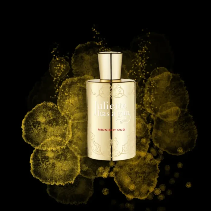عکس ژرنالی عطر ادکلن جولیت هز ا گان میدنایت عود | Juliette Has a Gun Midnight Oud