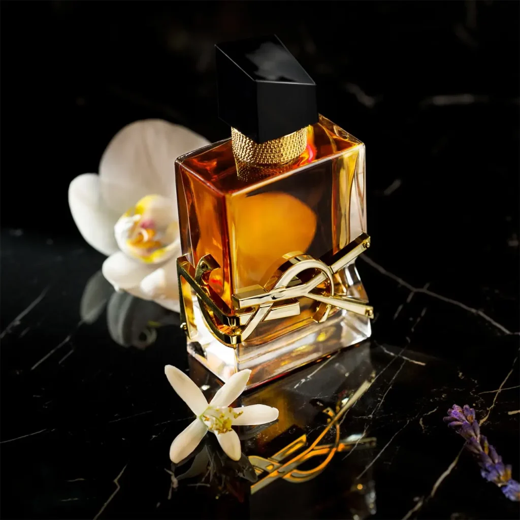 عطر زنانه برای عید نوروز 1404