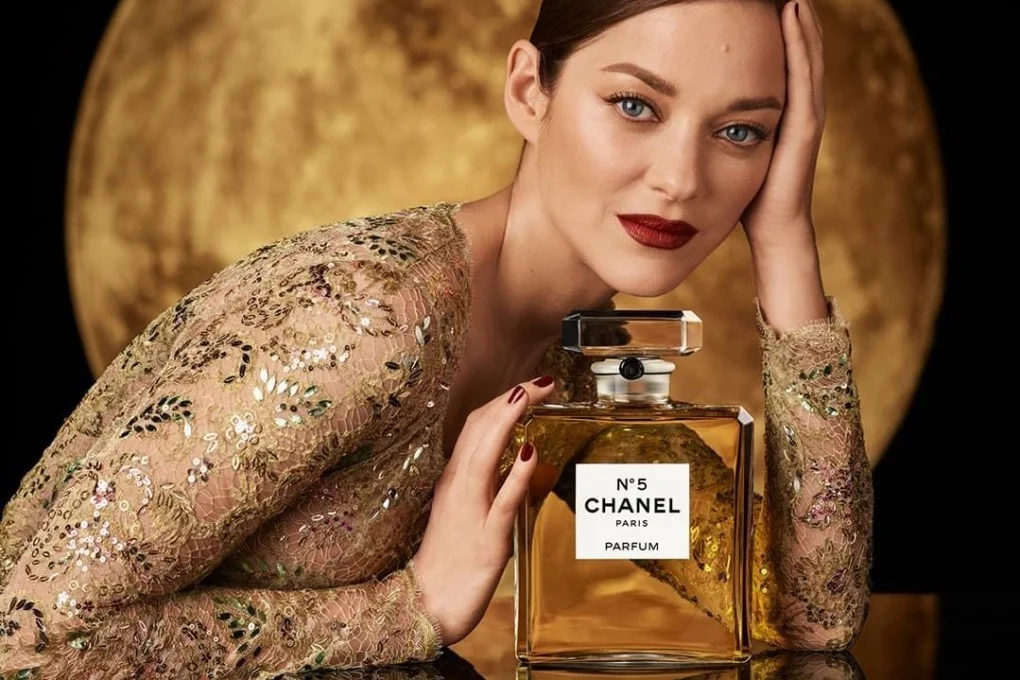 دلیل گران بودن عطرها + نگاهی به پشت صحنه عطرهای لوکس 1 دلیل گران بودن عطرها