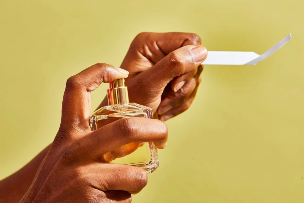 معرفی عطر لاکچری 2 معرفی عطر لاکچری