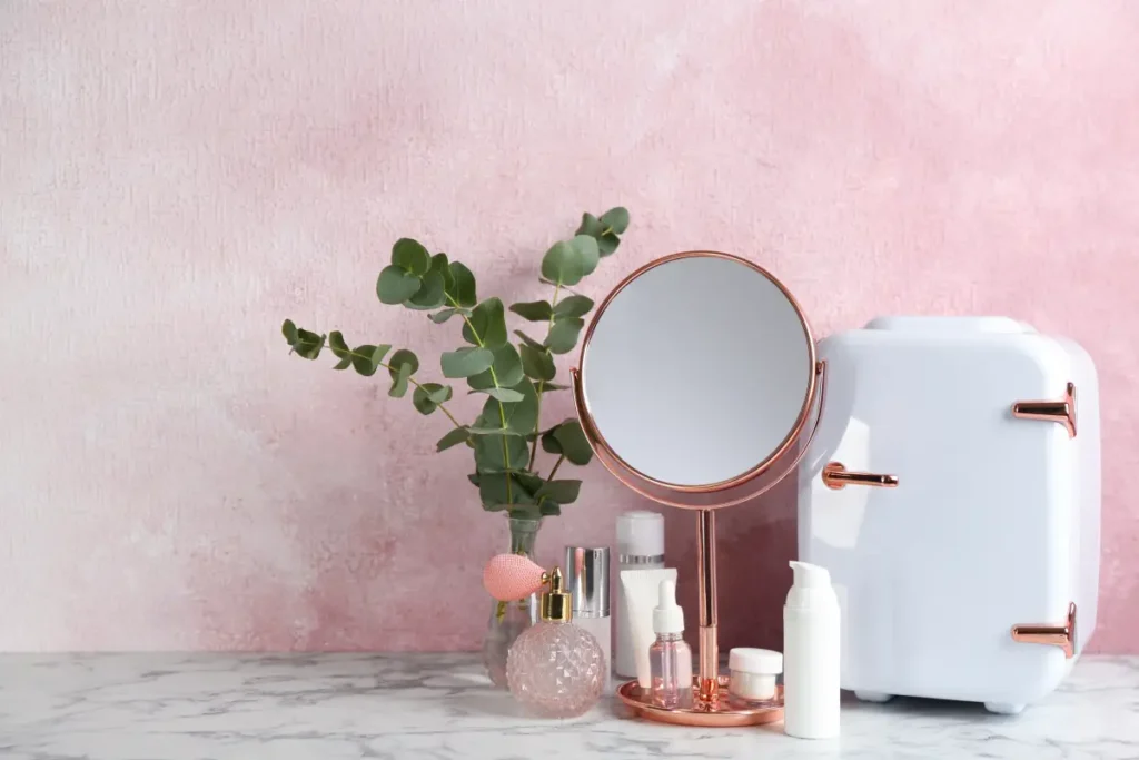 نگهداری عطر در یخچال | چرا نباید عطر خود را یخچال بگذارید؟ 2 نگهداری عطر در یخچال