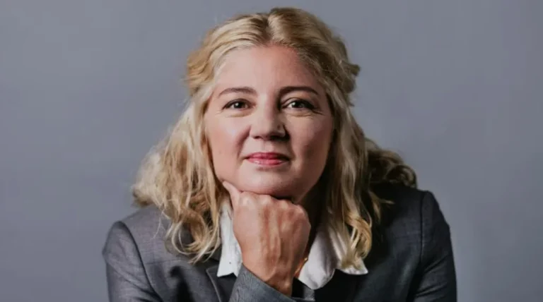 عطرساز آماندین کلرک ماری (Amandine Clerc Marie)